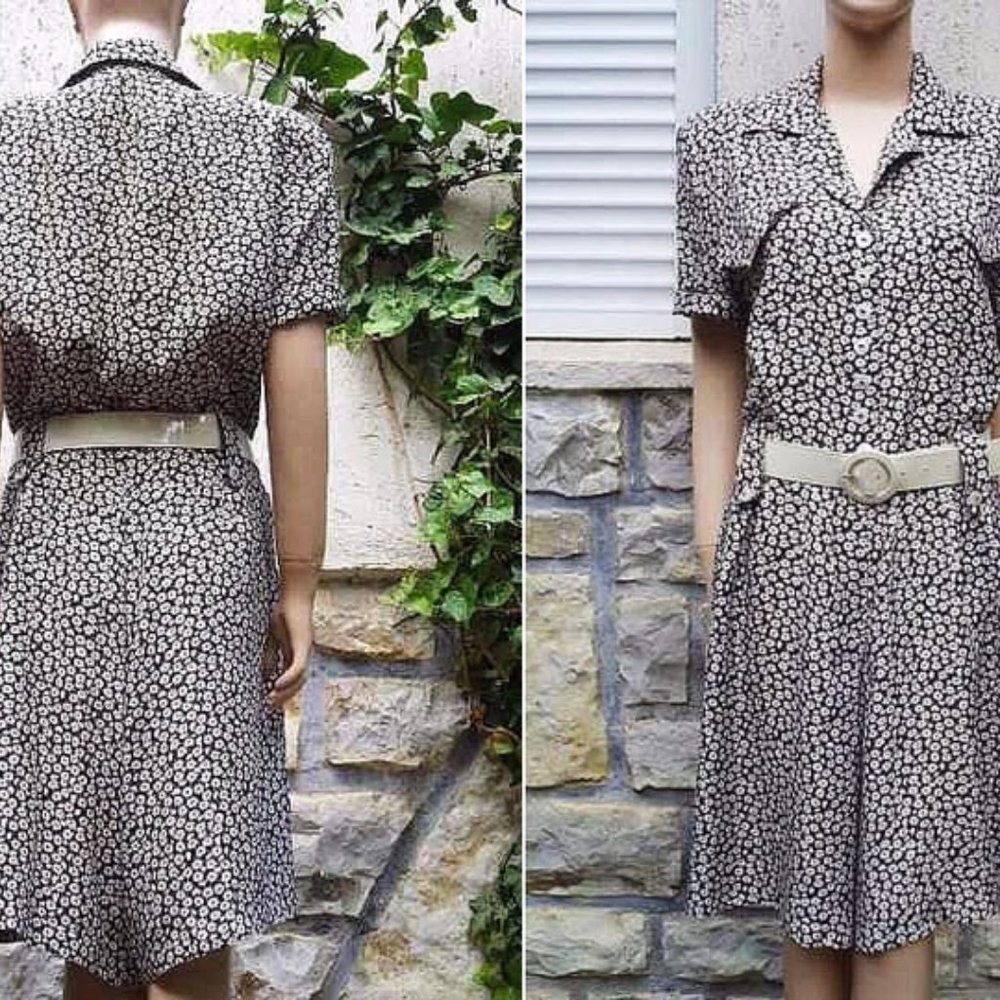 Daisy Obsession Vintage 80s/90s Black Ditsy Print Flared Romper Culotte Sz Large